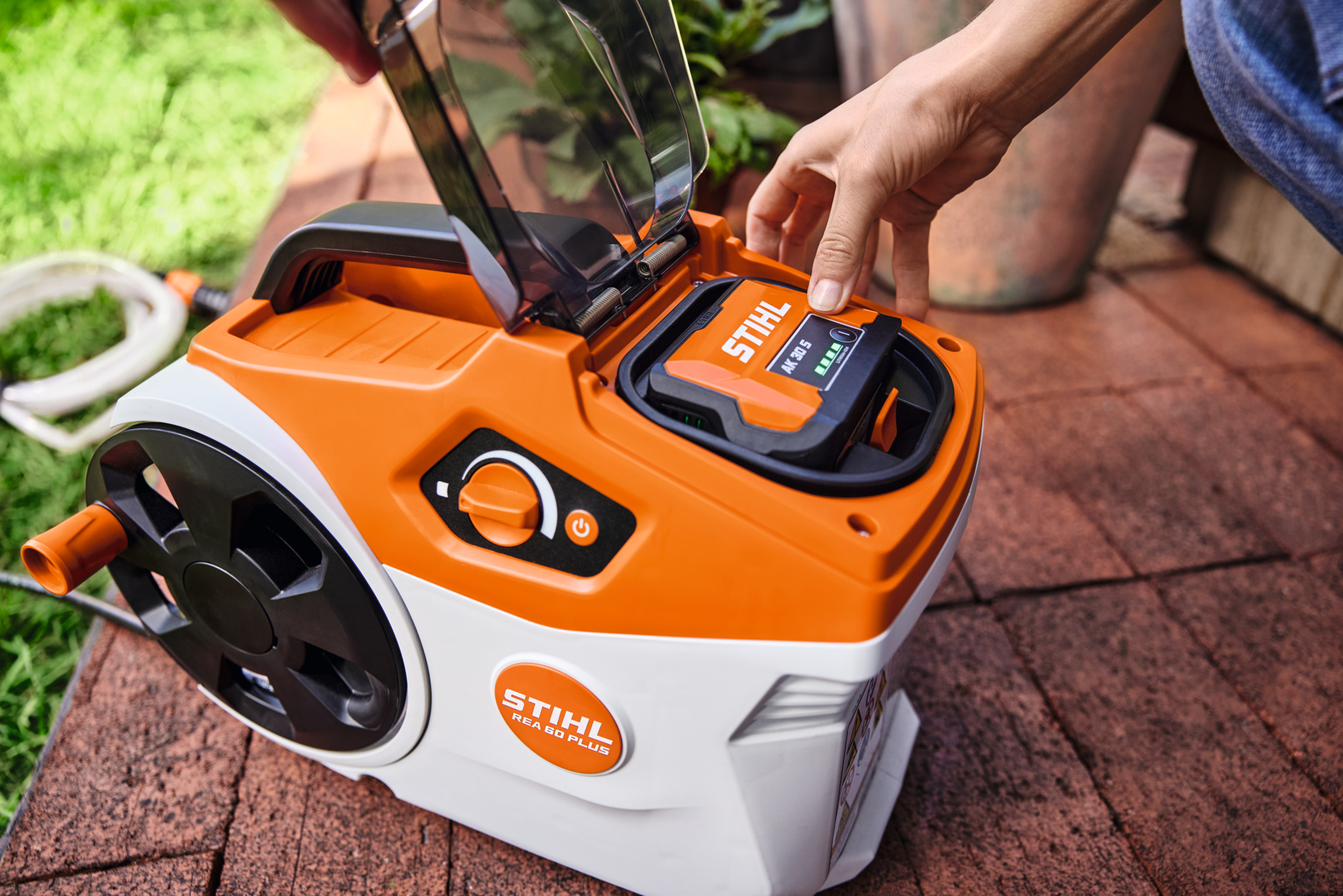 Nettoyeur haute-pression REA 60 PLUS sans batterie ni chargeur