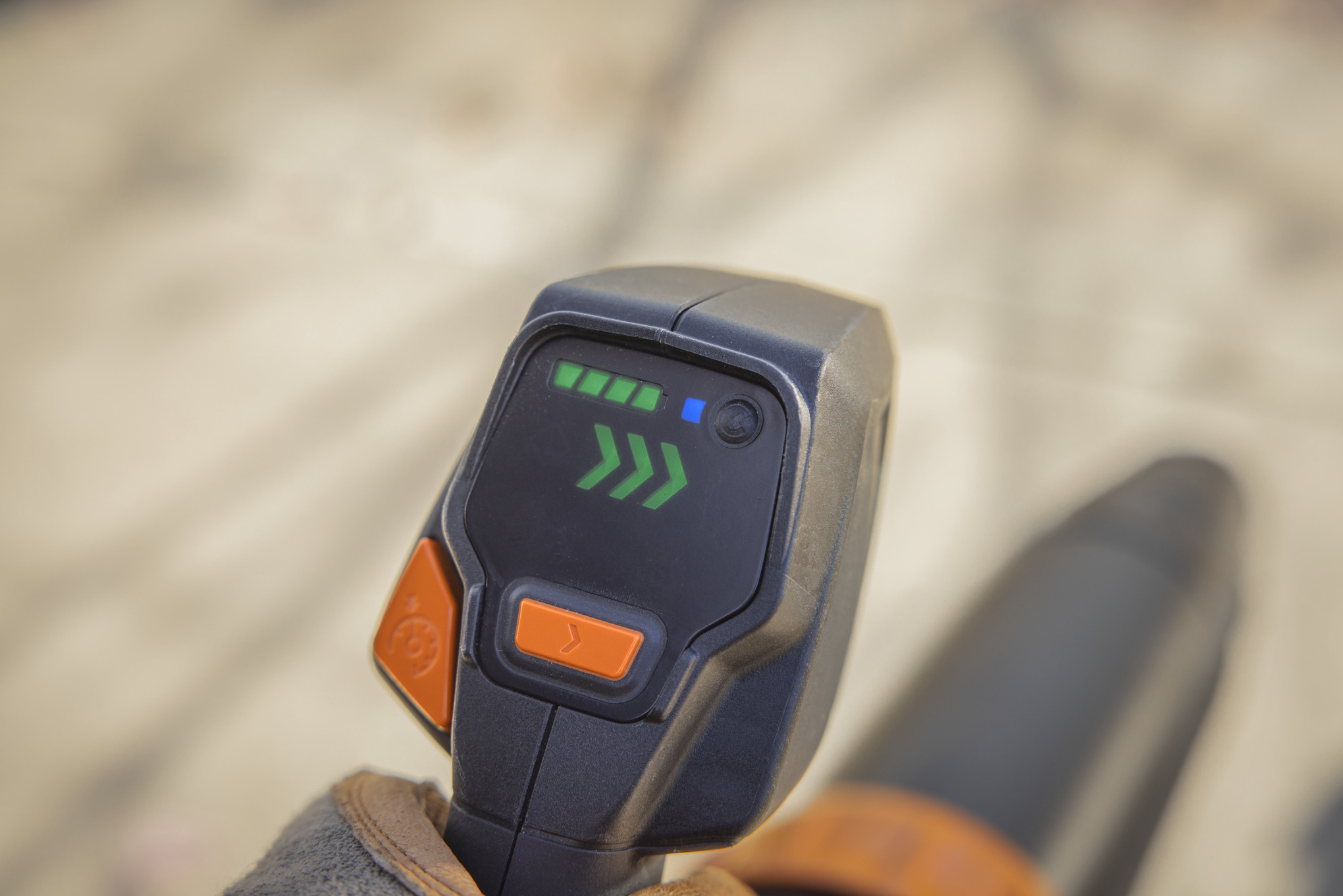 BRA 600 B sans batterie ni chargeur