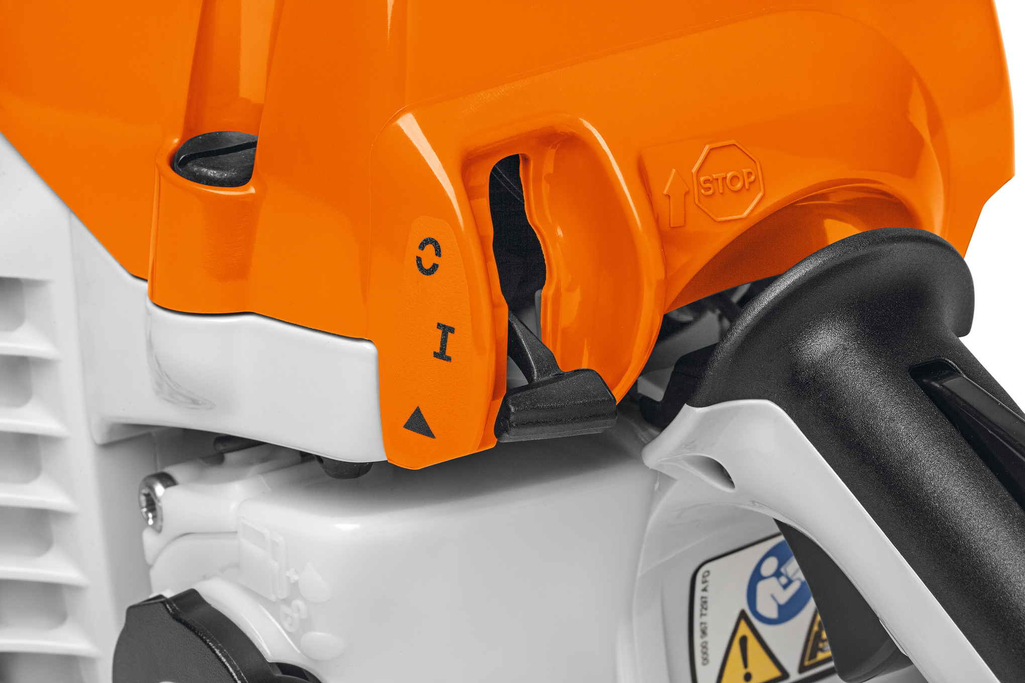 STIHL FRANCE : La MS 400 C-M, première tronçonneuse thermique au