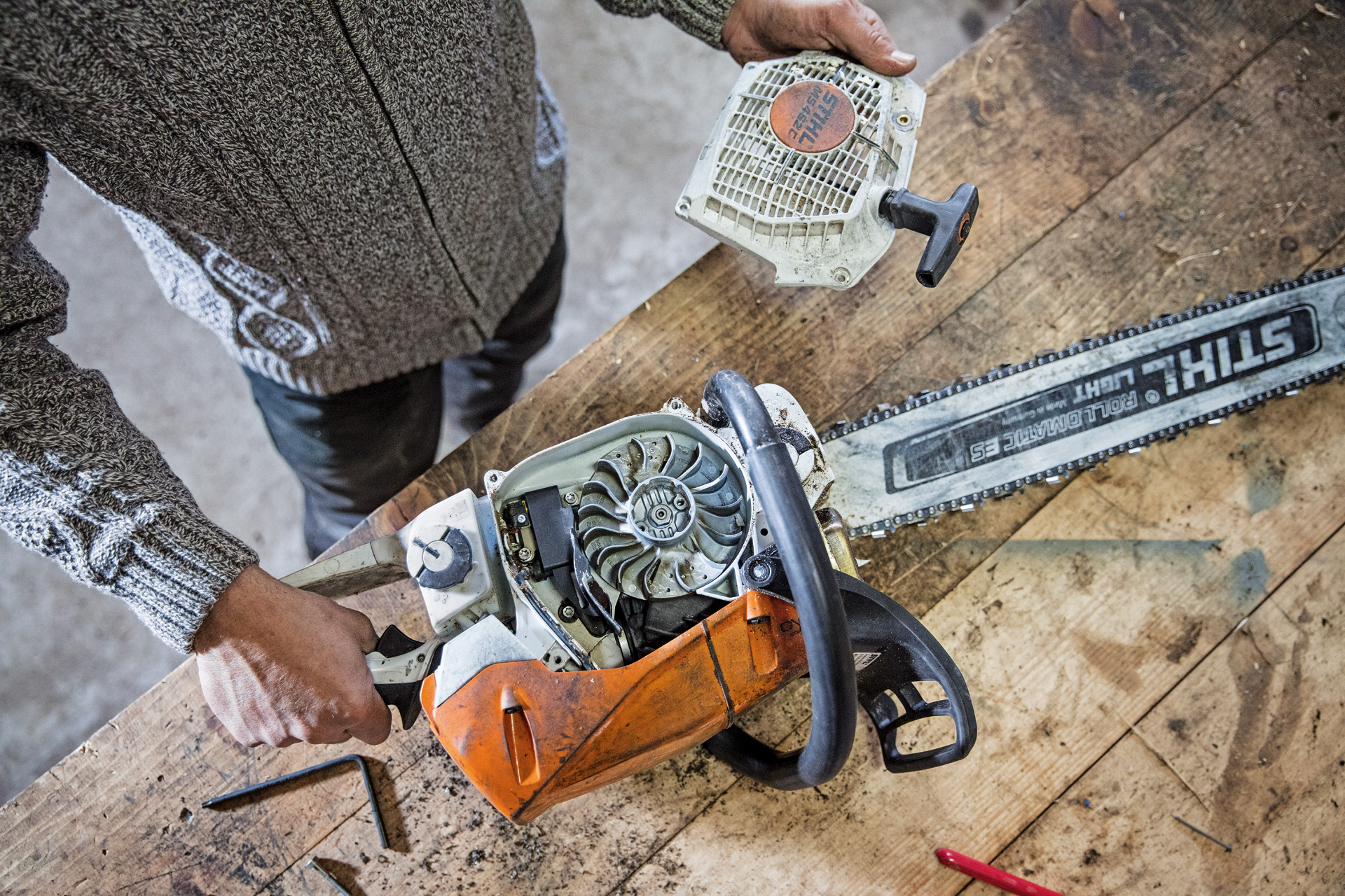 TUTO STIHL] Comment fabriquer soi-même son huile pour moteur 2