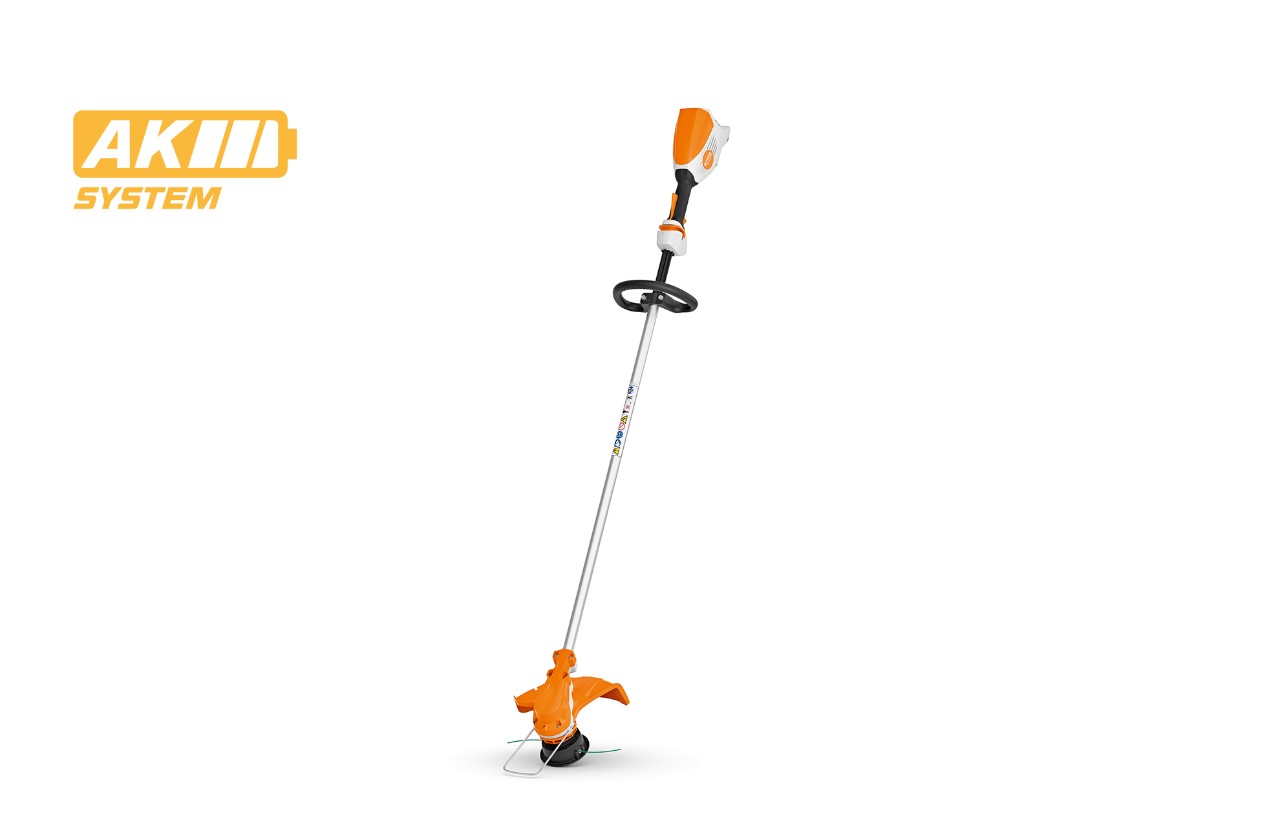 Image produit de la débroussailleuse à batterie STIHL FSA 60 R, icône de batterie en haut à gauche pour le système AK de STIHL