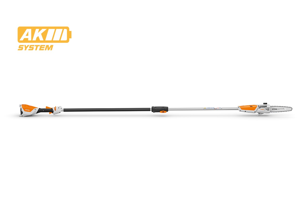 Image produit d’une perche élagueuse à batterie STIHL HTA 50, icône de batterie en haut à gauche pour le système AK de STIHL